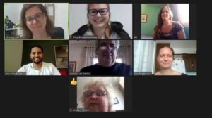 wideokonferencja z udziałem 7 osób